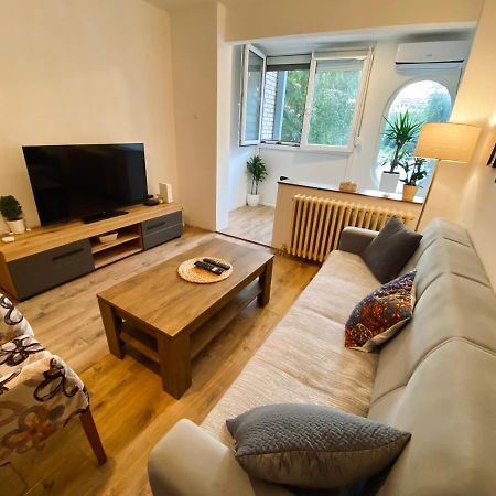 Apartman Ann II Pančevo Exteriör bild